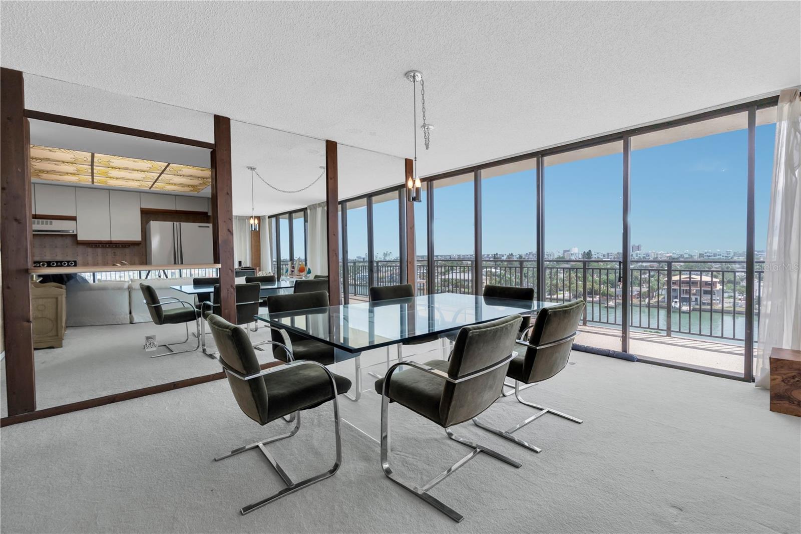 MANSIONS BY THE SEA CONDO - Residential