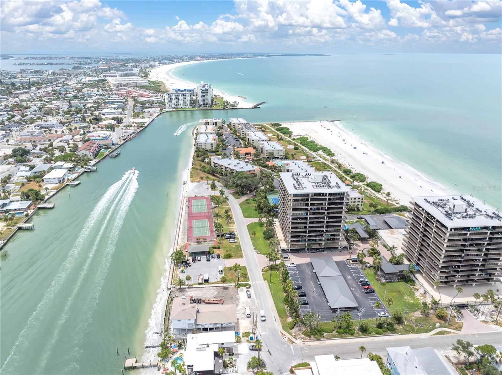MANSIONS BY THE SEA CONDO - Residential