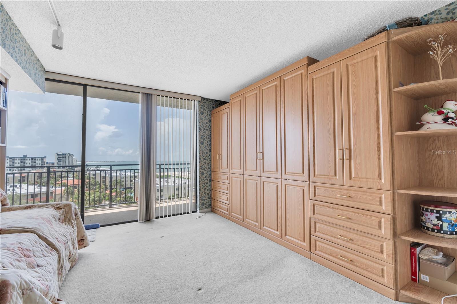 MANSIONS BY THE SEA CONDO - Residential