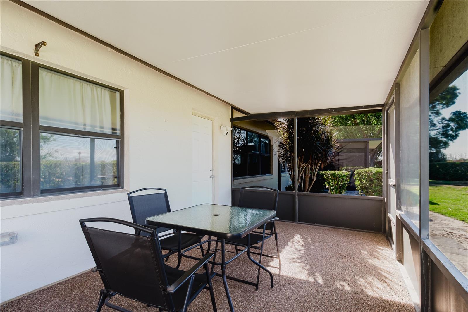 CASA DEL LAGO CONDO - Residential