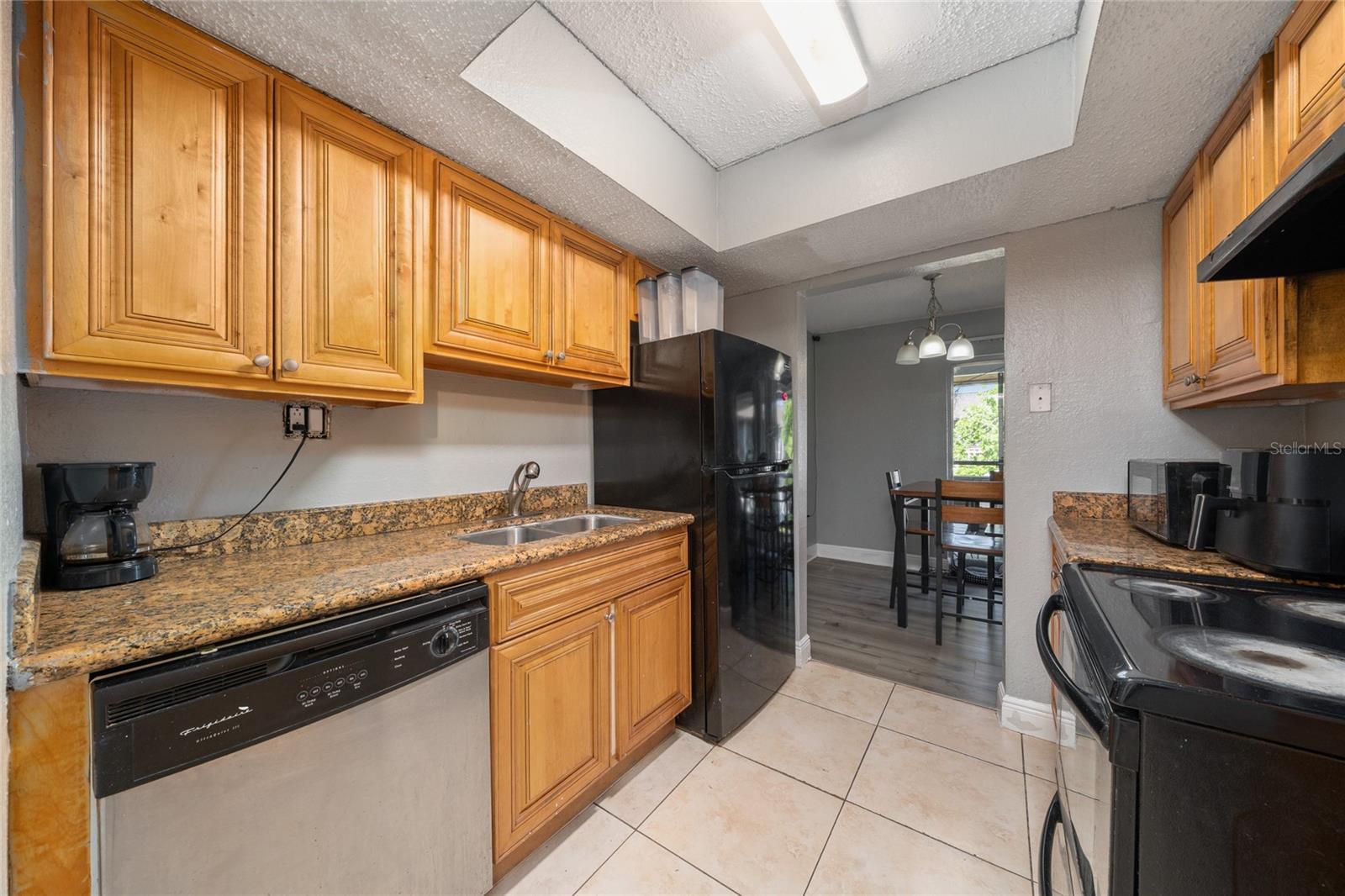 MILLENNIUM PALMS CONDOMINIUM - Residential