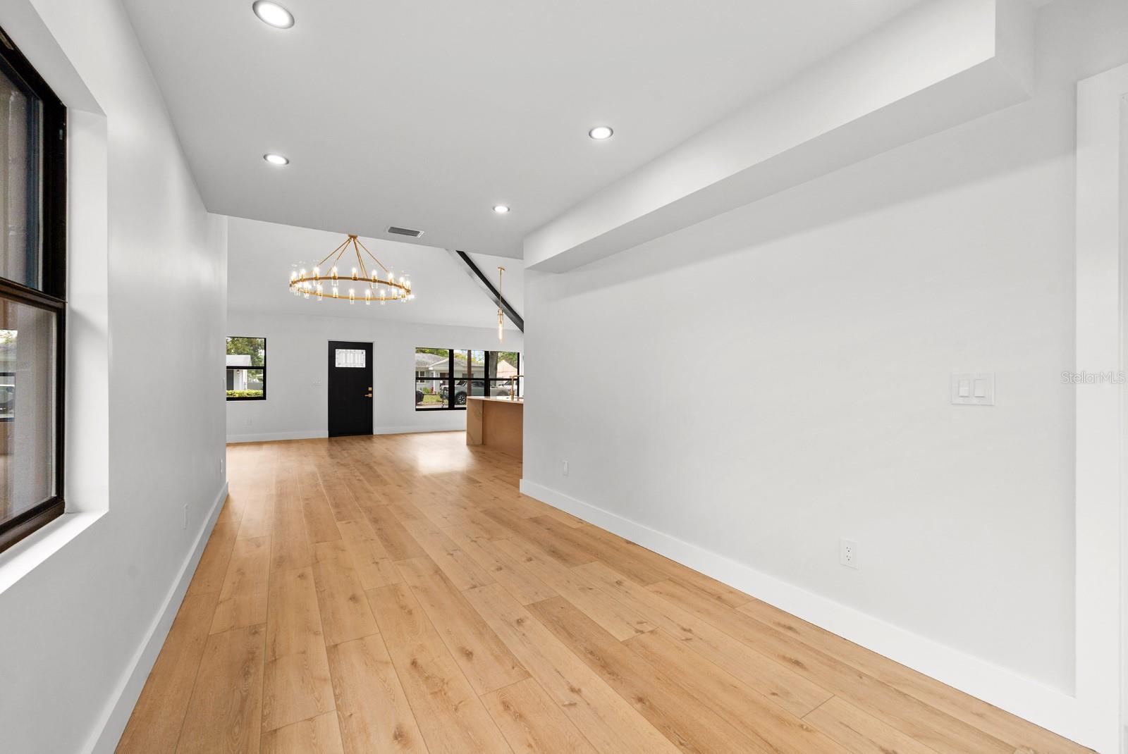 LARSEN PLACE - Residential