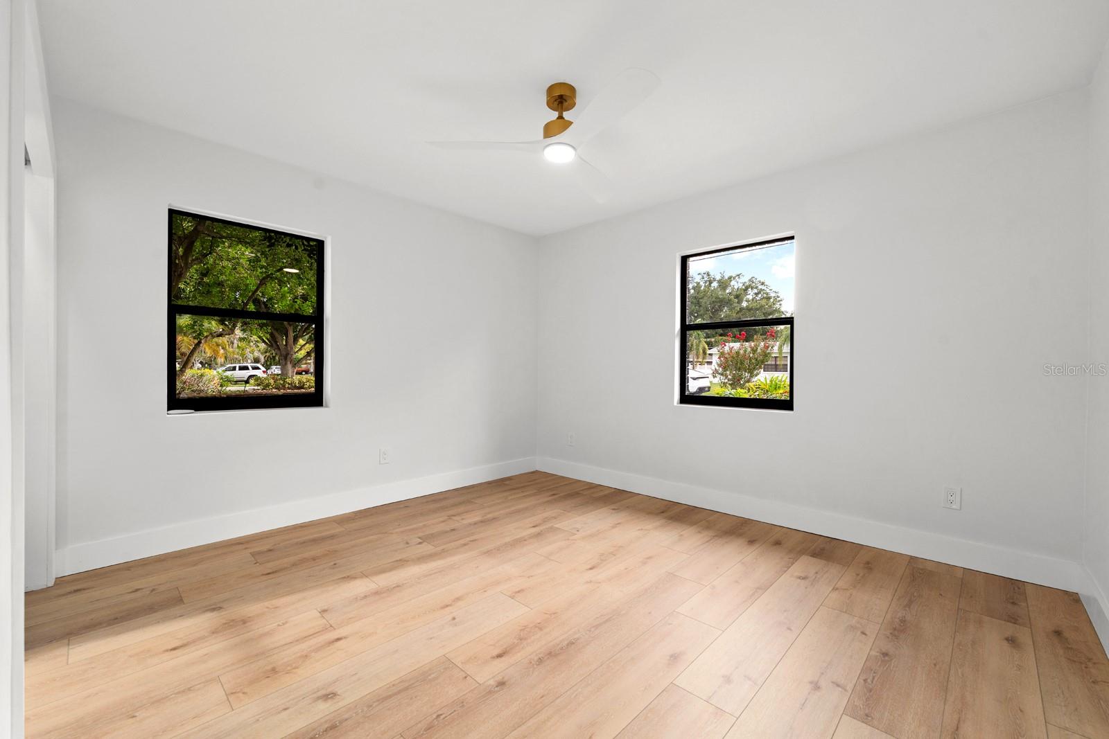 LARSEN PLACE - Residential