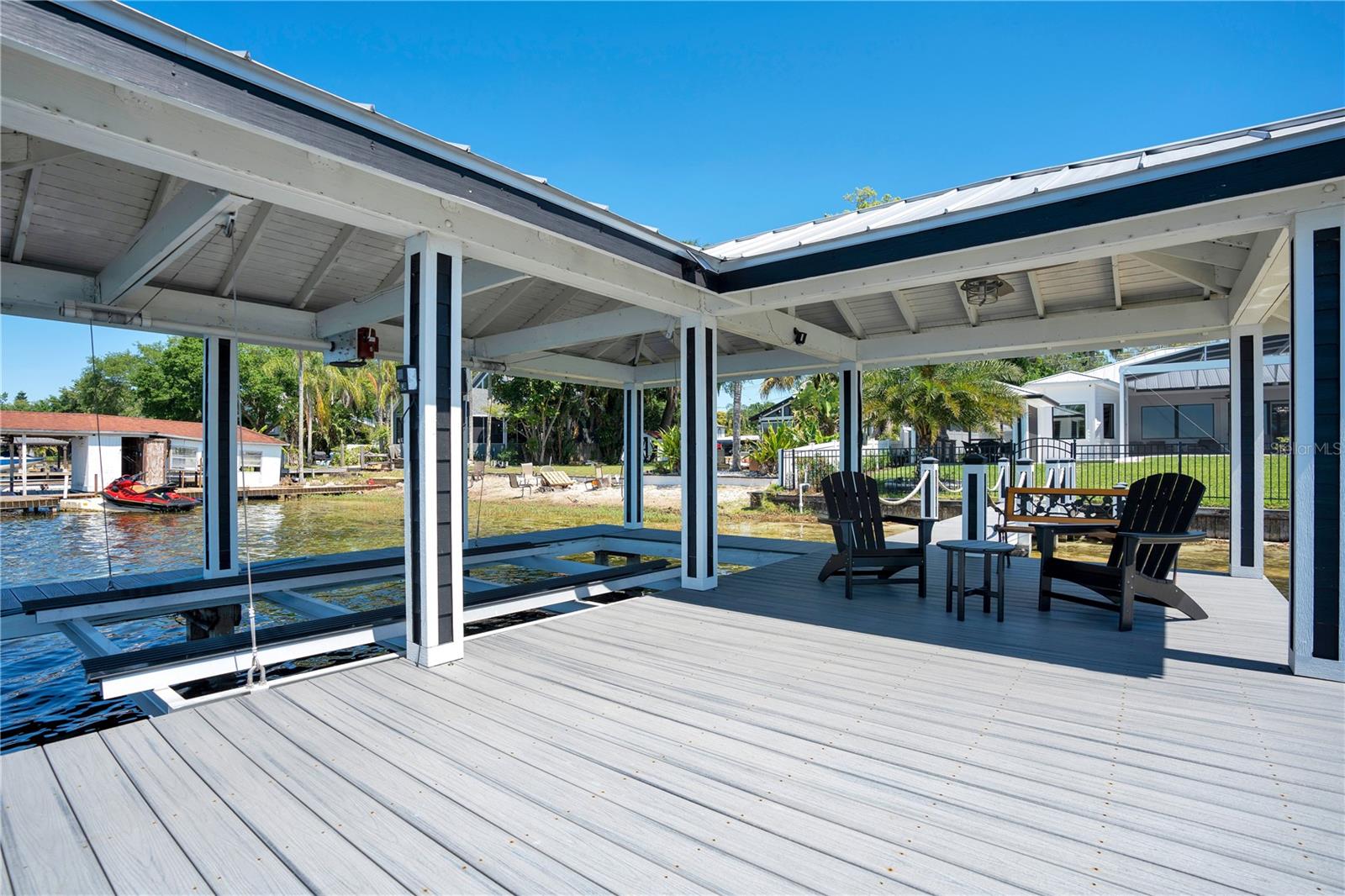 J H LIVINGSTONS SUB - Residential