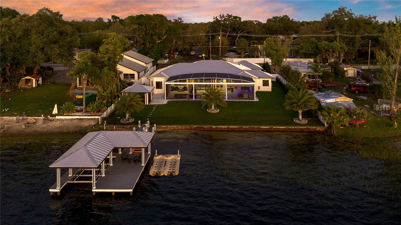 J H LIVINGSTONS SUB - Residential