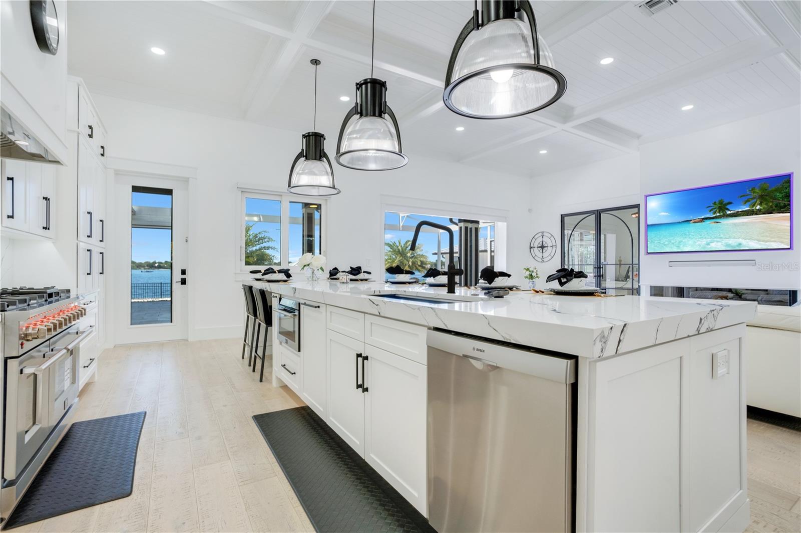 J H LIVINGSTONS SUB - Residential
