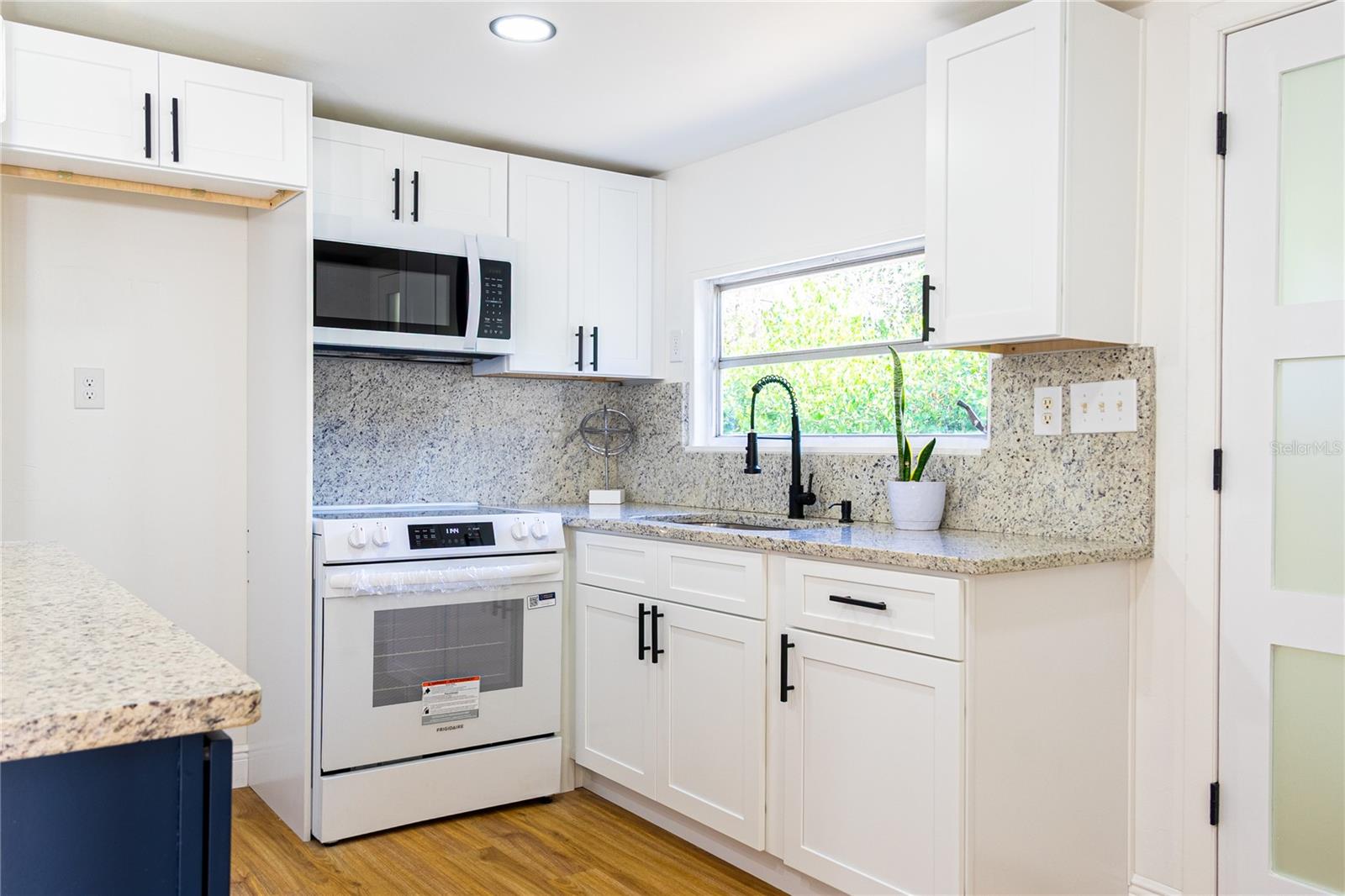 ANGLERS HAVEN - Residential