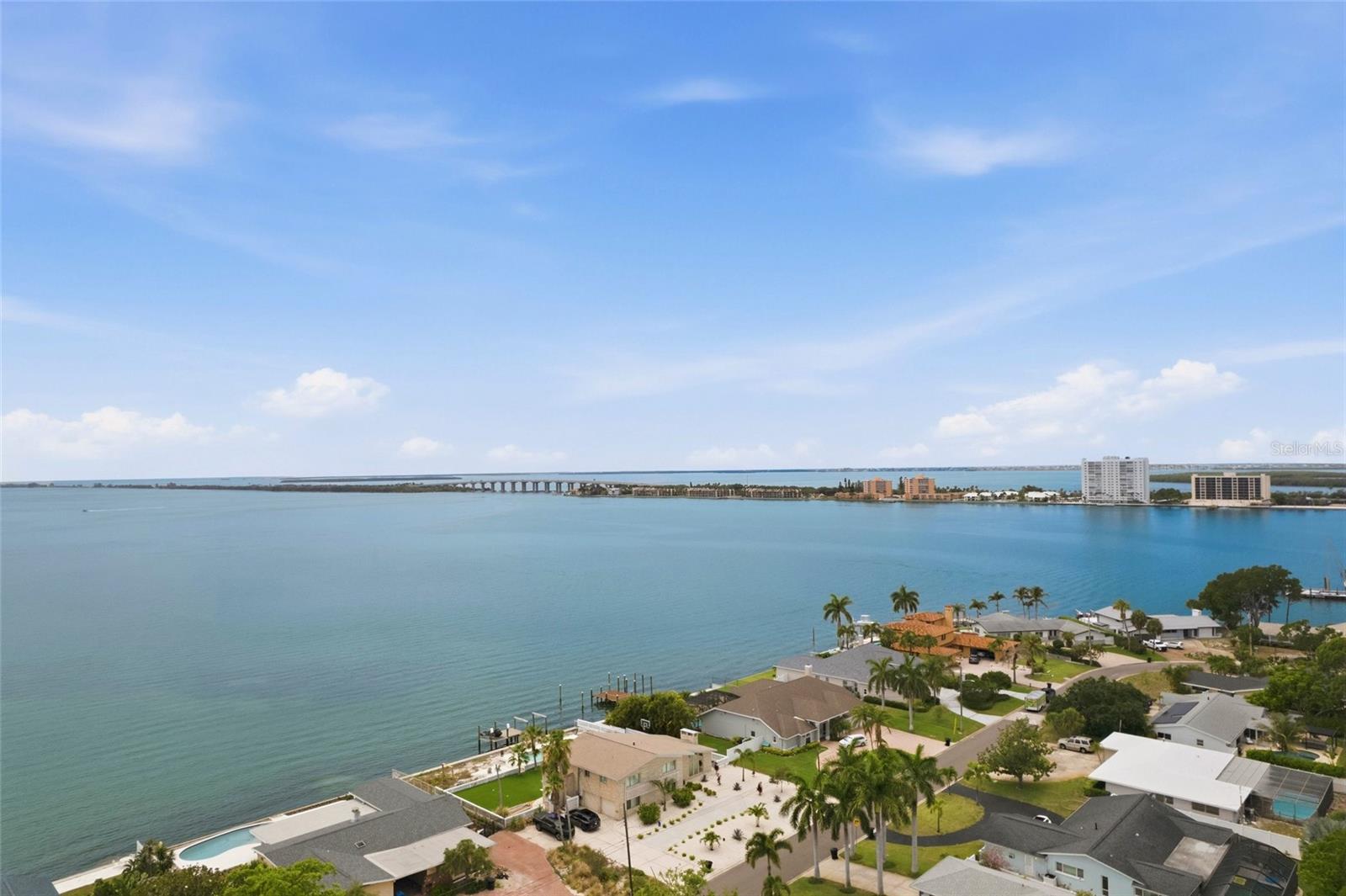 PINELLAS POINT SKYVIEW SHORES 1ST ADD BLK 4, LOT 3 - Residential