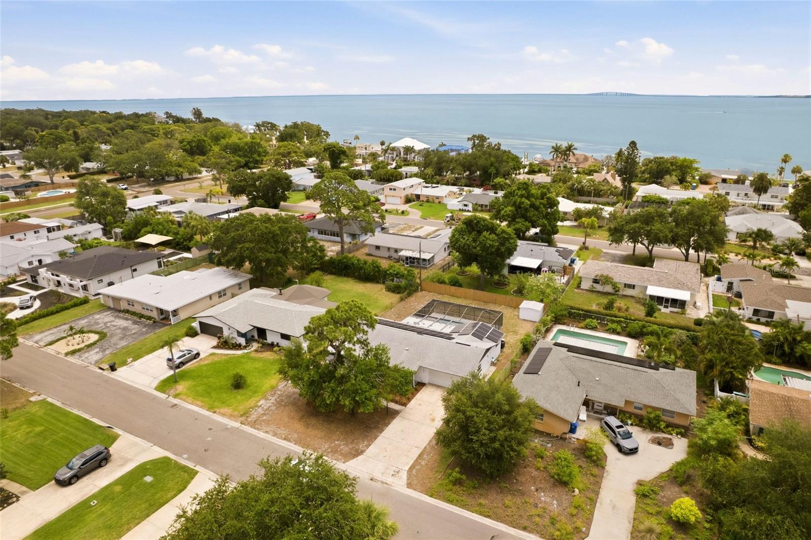 PINELLAS POINT SKYVIEW SHORES 1ST ADD BLK 4, LOT 3 - Residential
