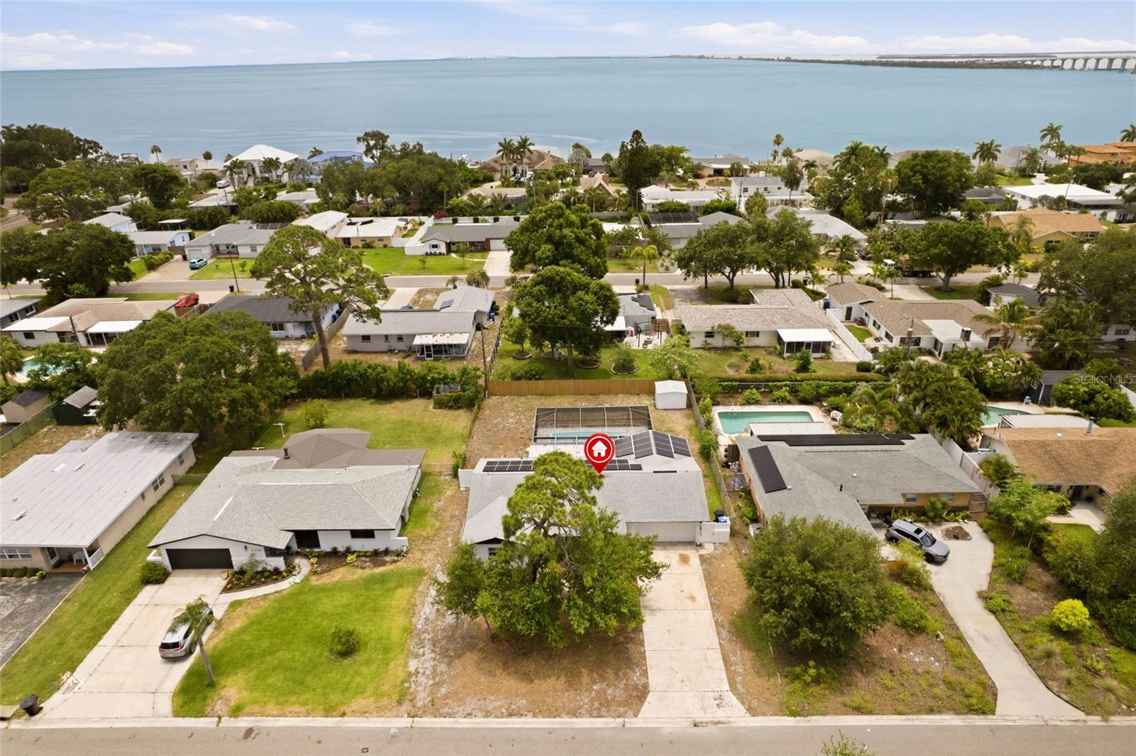 PINELLAS POINT SKYVIEW SHORES 1ST ADD BLK 4, LOT 3 - Residential
