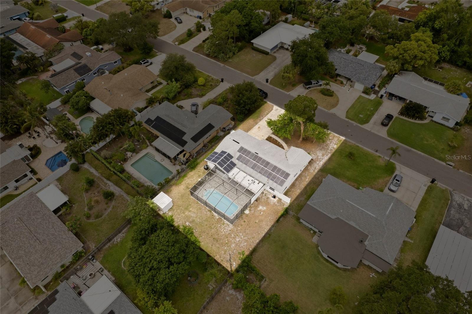 PINELLAS POINT SKYVIEW SHORES 1ST ADD BLK 4, LOT 3 - Residential