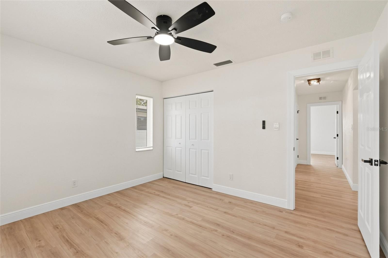 PINELLAS POINT SKYVIEW SHORES 1ST ADD BLK 4, LOT 3 - Residential