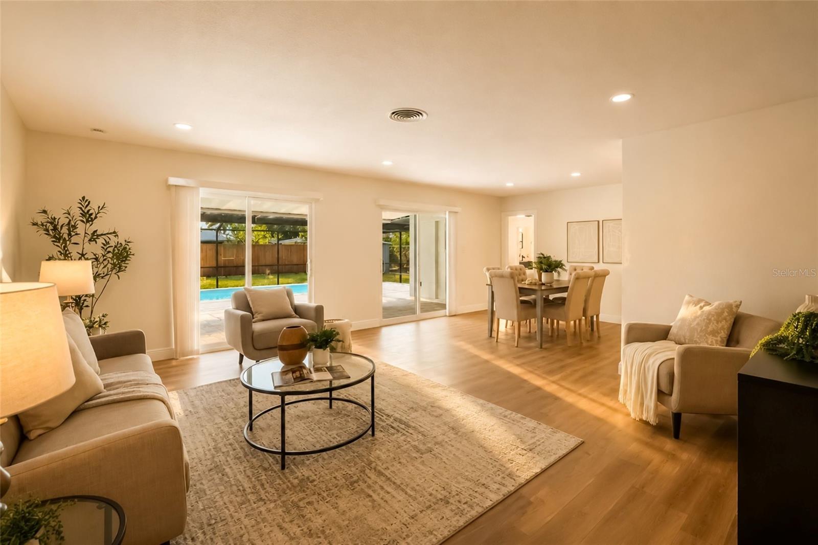 PINELLAS POINT SKYVIEW SHORES 1ST ADD BLK 4, LOT 3 - Residential