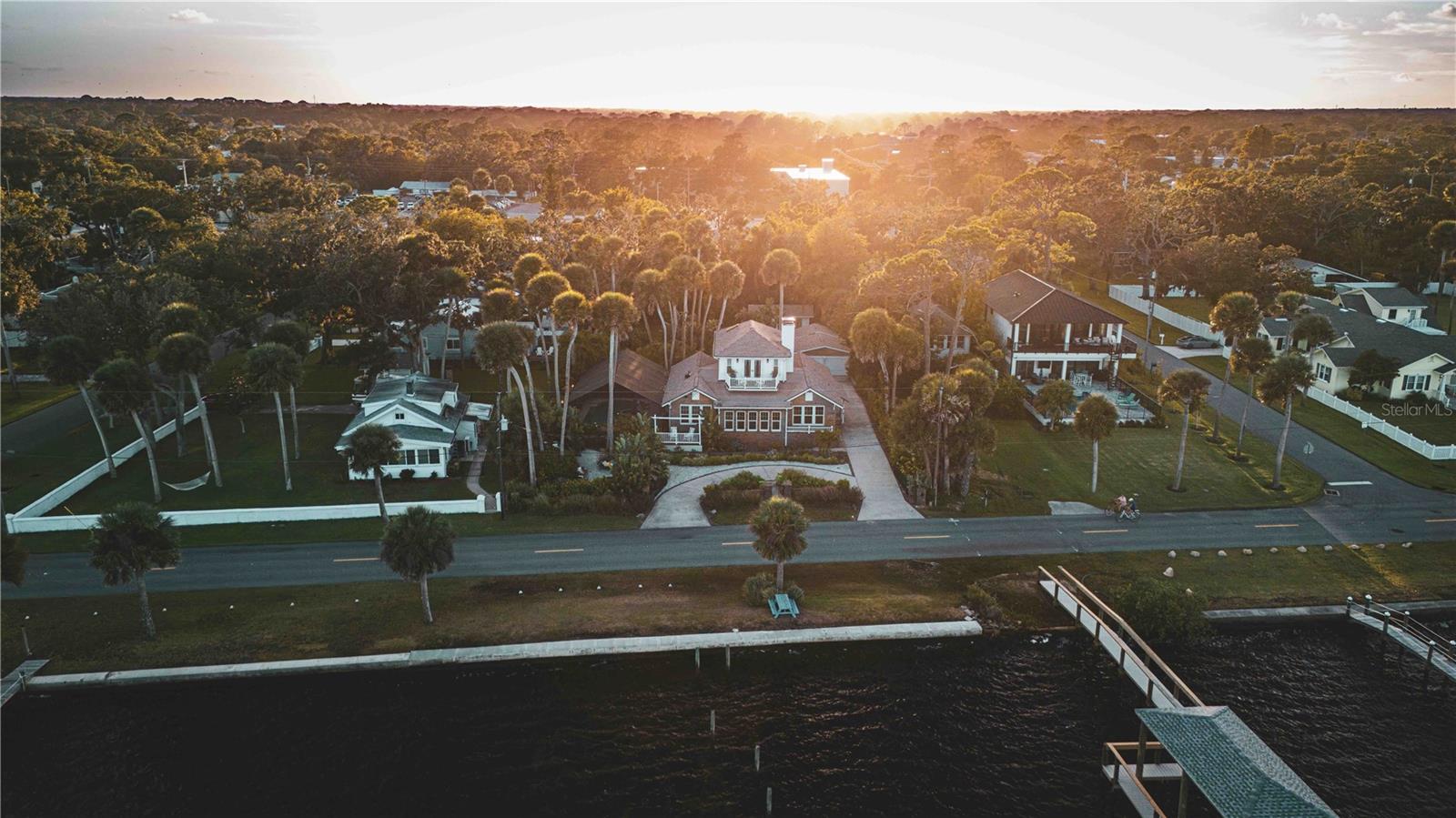 FLEMINGS - Residential