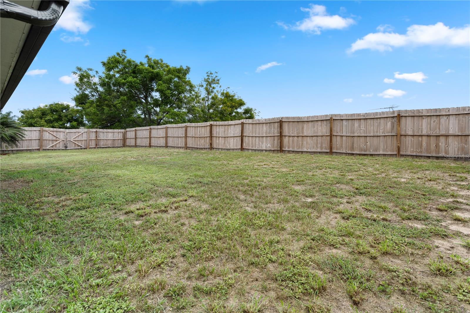 TODHUNTER ESTATES - Residential