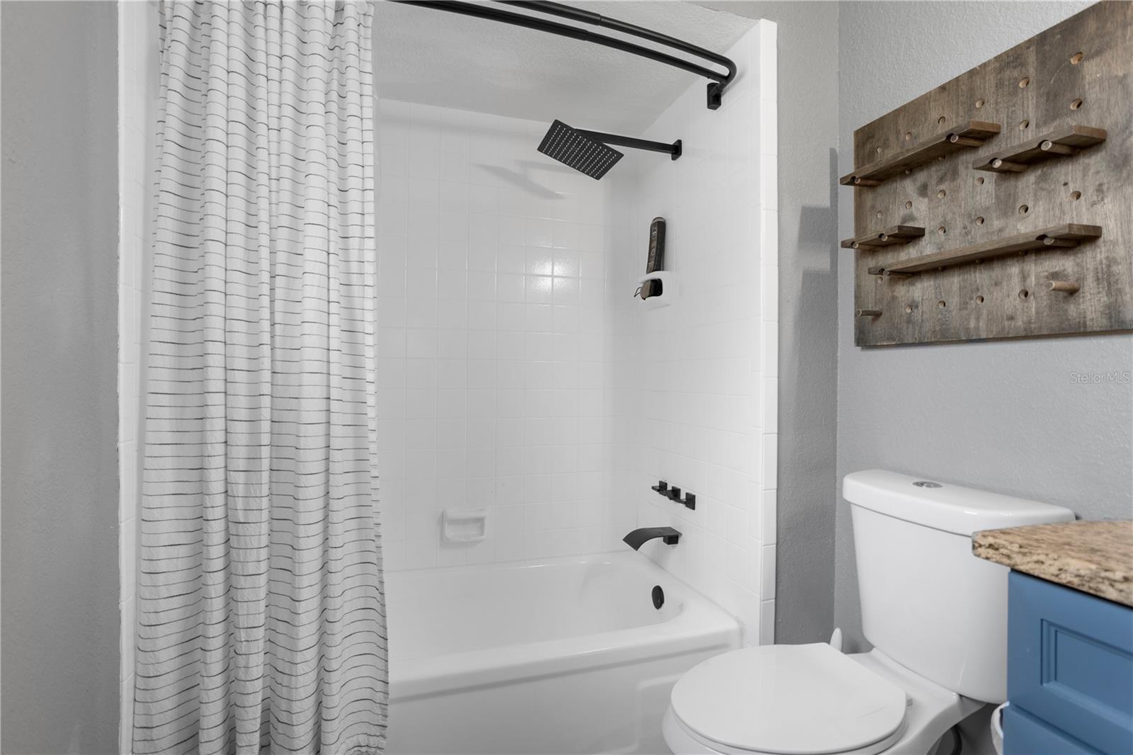 TODHUNTER ESTATES - Residential