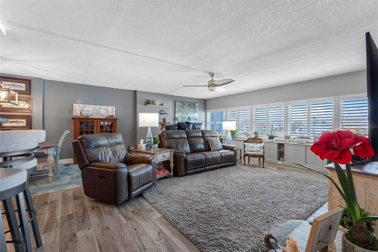TOWER ISLE CONDO - Residential
