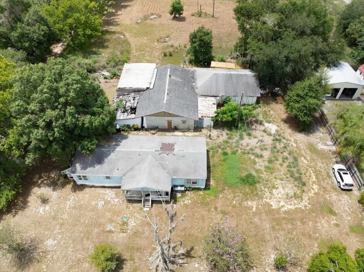 BANANA FARM ACRES - Residential
