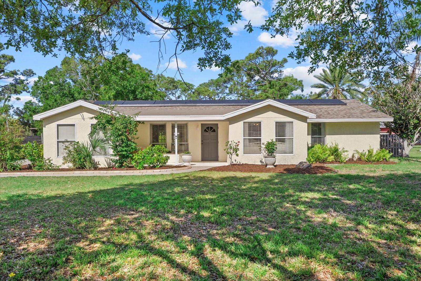 FLORIDA TROPICAL HOMESITES & LITTLE FARMS - Residential