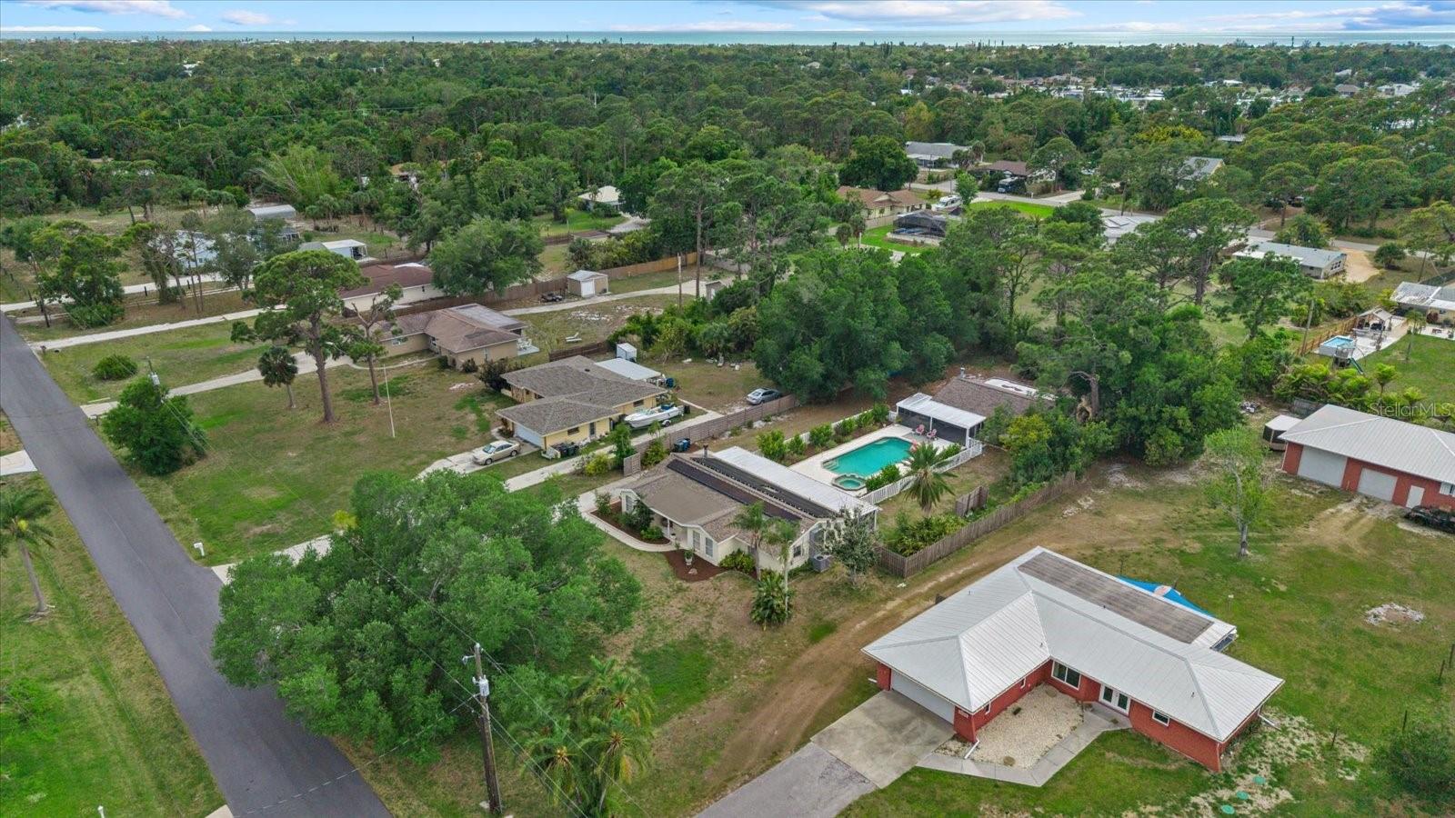 FLORIDA TROPICAL HOMESITES & LITTLE FARMS - Residential