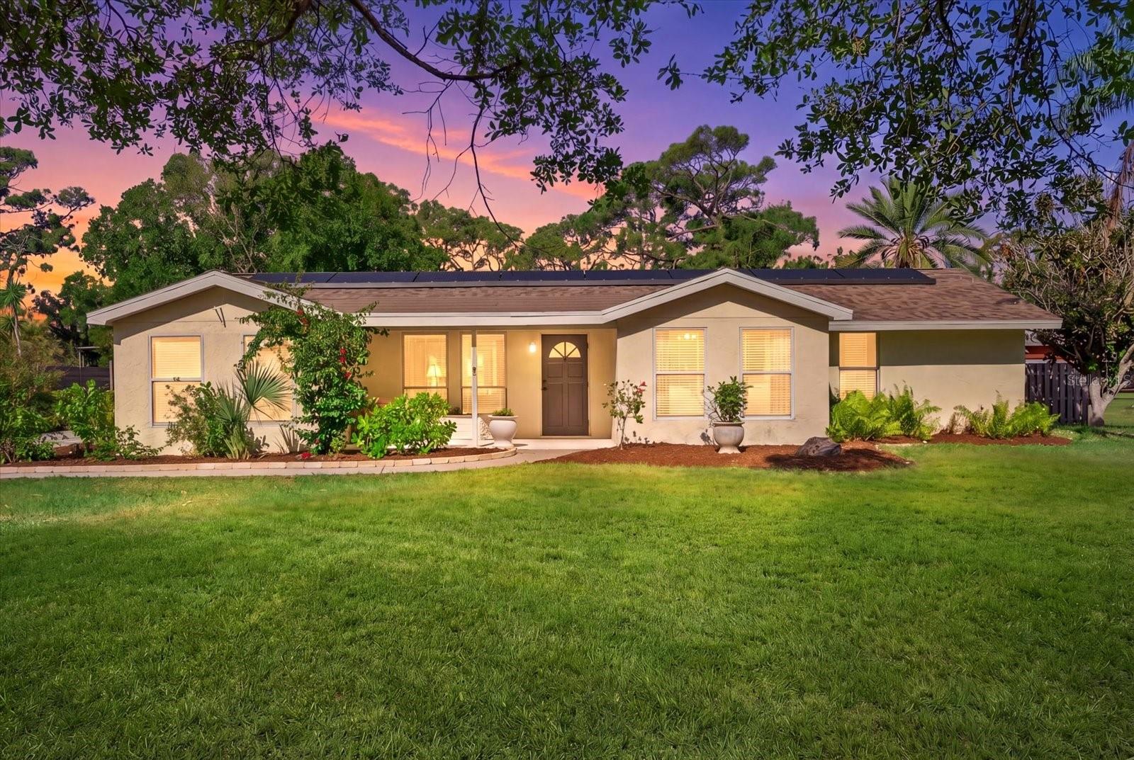FLORIDA TROPICAL HOMESITES & LITTLE FARMS - Residential