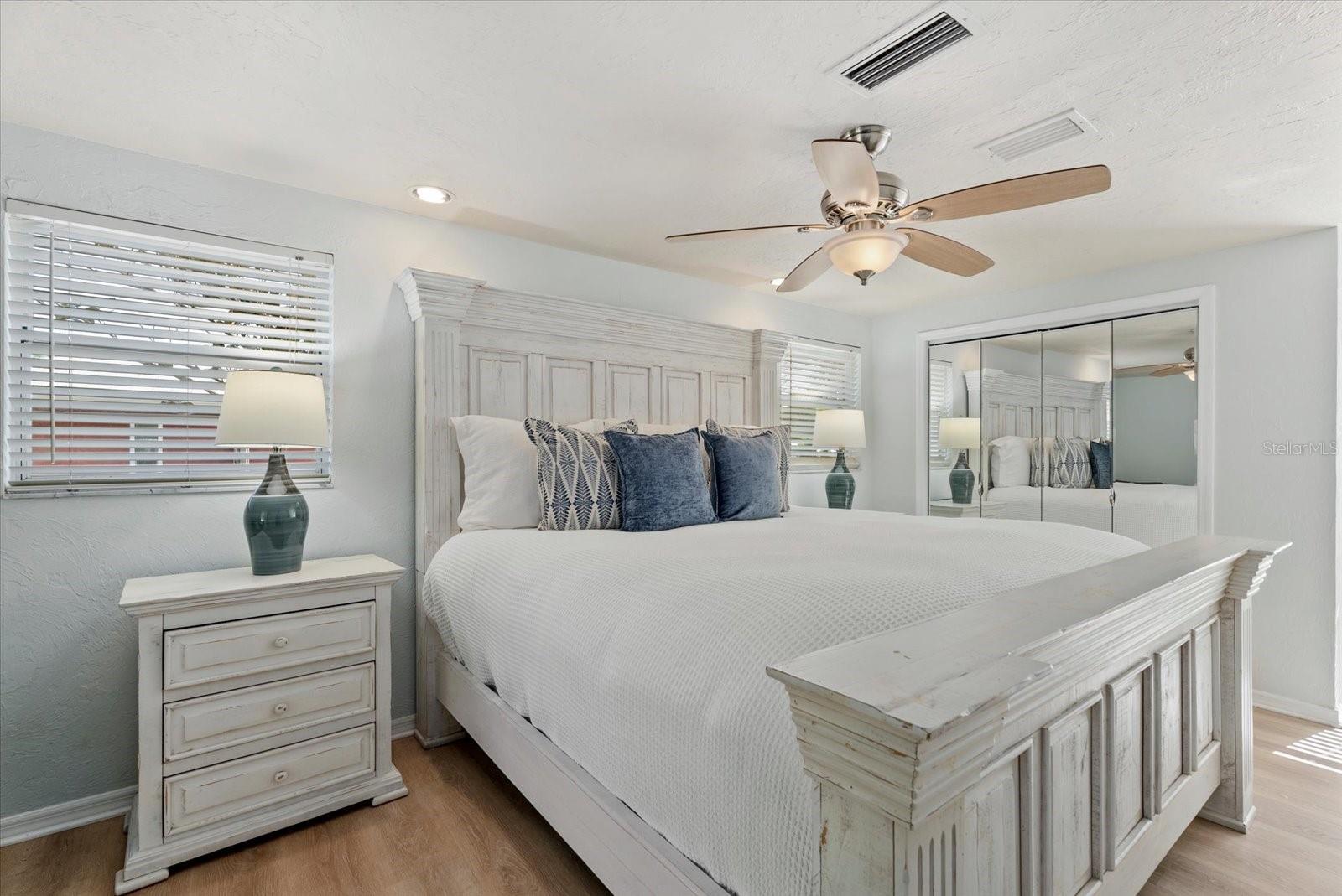 FLORIDA TROPICAL HOMESITES & LITTLE FARMS - Residential
