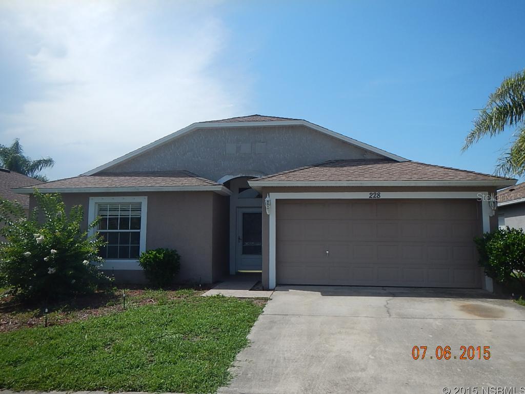 BREATHTAKING LAKEVIEWS FROM THIS LARGE THREE BEDROOM HOME LOCATED IN THE ELITE COMMUNITY OF GRAND PRESERVE. RELAX AND ENJOY THE VIEWS FROM MOST ANY ROOM IN THE HOME INCLUDING YOUR TILED PATIO. KITCHEN WITH BREAKFAST BAR INCLUDES A PANTRY AND BREAKFAST NOOK. OPEN FLOOR PLAN IS LIGHT & BRIGHT. INTERIOR LAUNDRY ROOM WITH STORAGE. INCLUDED IN THE FEATURES IS A IRRIGATION WELL AND HURRICANE SHUTTERS. SHORT WALK TO THE IN-GROUND COMMUNITY POOL AND PICNIC AREA. CONVENIENT TO I-95, SHOPPING, RESTUARANTS AND 10-15 MINUTES TO THE BEACH.ALL INFORMATION RECORED IN THE MLS IS INTENDED TO BE ACCURATE, BUT CANNOT BE GUARANTEED. MEASUREMENTS ARE APPROXIMATE. ;Water: City