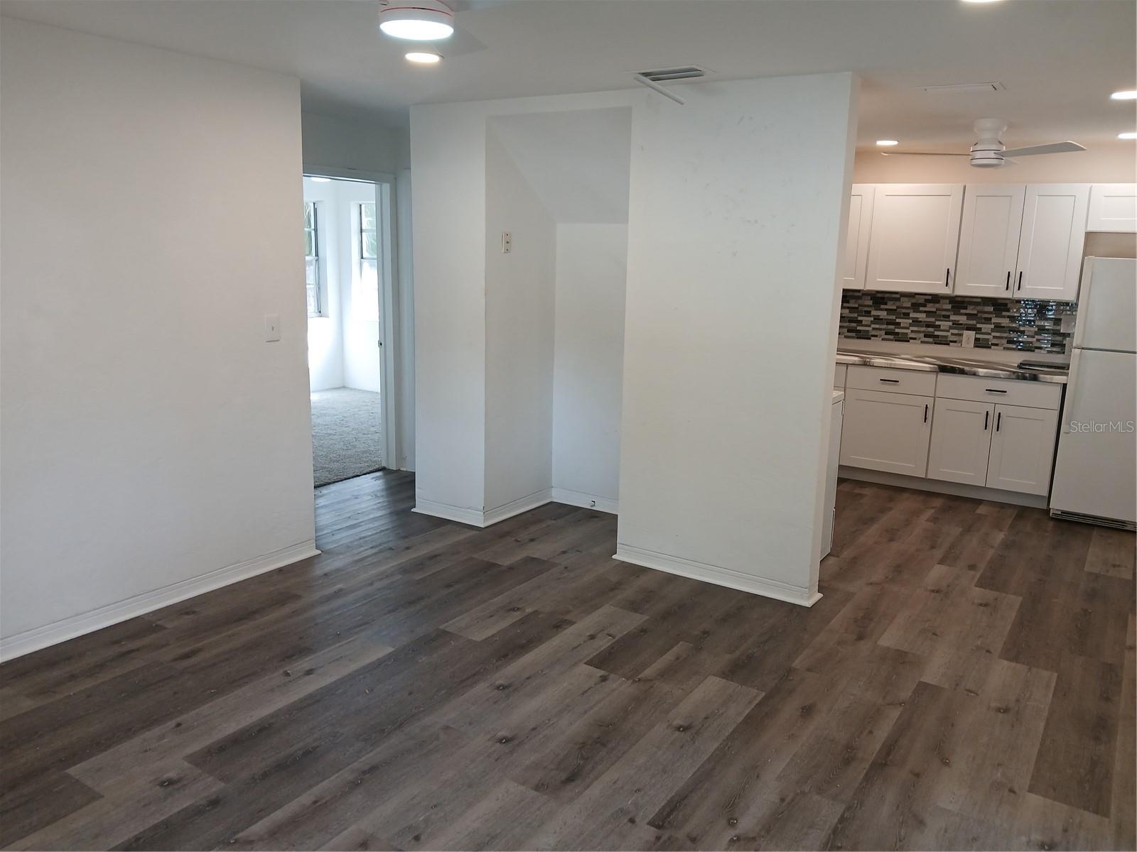 SUNNYLAND PARK - Residential
