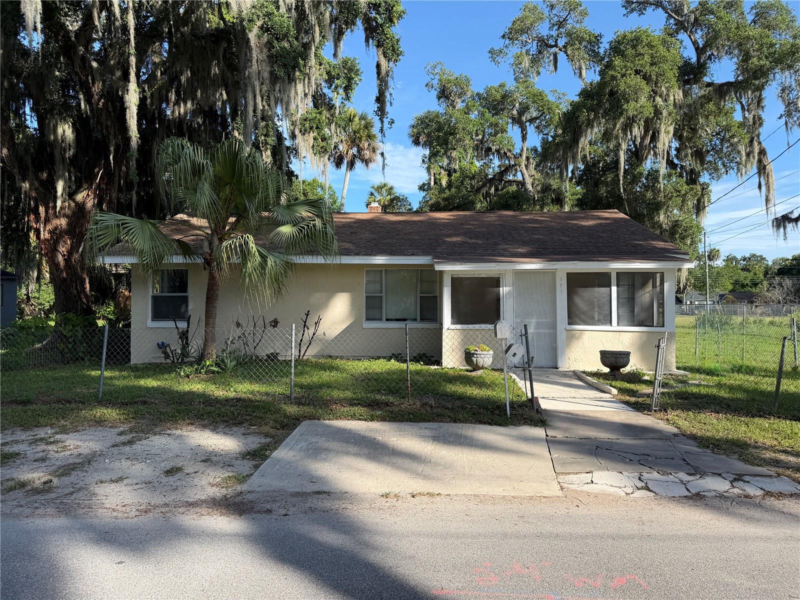 SUNNYLAND PARK - Residential