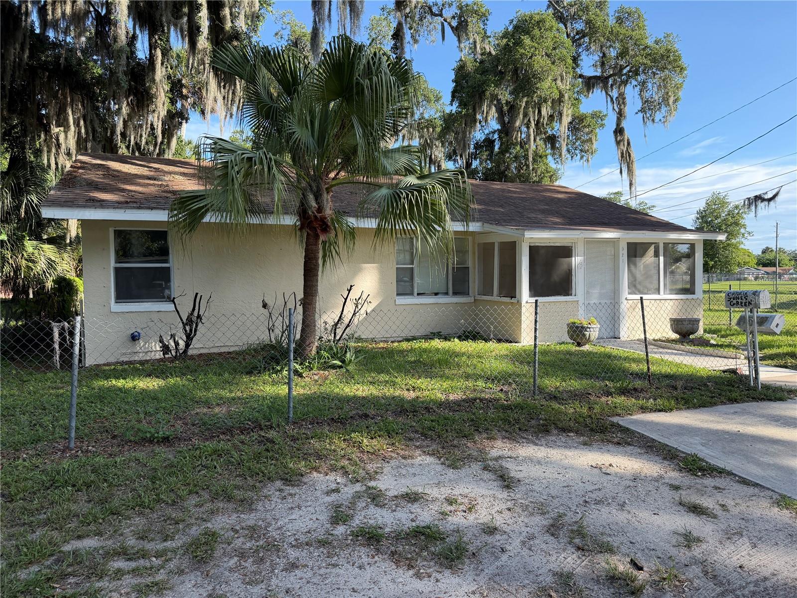 Turnkey Investment Opportunity in the Heart of Daytona Beach! New AC system and New Water Heater. Don’t miss your chance to own this income-producing duplex with immediate cash flow potential. This well-maintained and renovated property features a 3-bedroom, 1-bathroom unit currently leased for $1,650 a month, allowing the new owner to start generating income from day one. The second unit offers 1 bedroom and 1 bathroom and is currently vacant, providing the flexibility to place a new tenant at market rent or occupy the unit yourself. The previous tenant was paying $1,050 a month.

Whether you’re looking to expand your rental portfolio, house hack, or secure a strong investment property, this duplex checks all the boxes. 

Conveniently located in the heart of Daytona Beach, you’ll be just minutes from shopping, dining, major roadways, and the world-famous beaches. Opportunities like this don’t come around often—start collecting rental income immediately.
