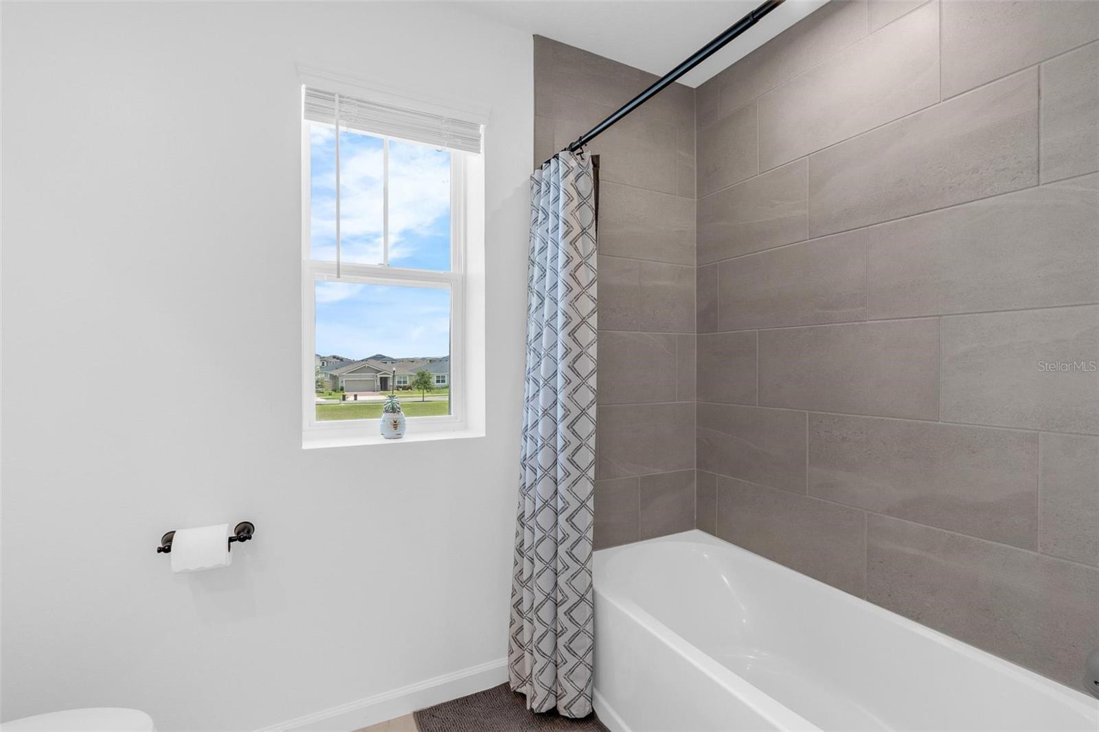 WATERBROOKE PH 3 - Residential