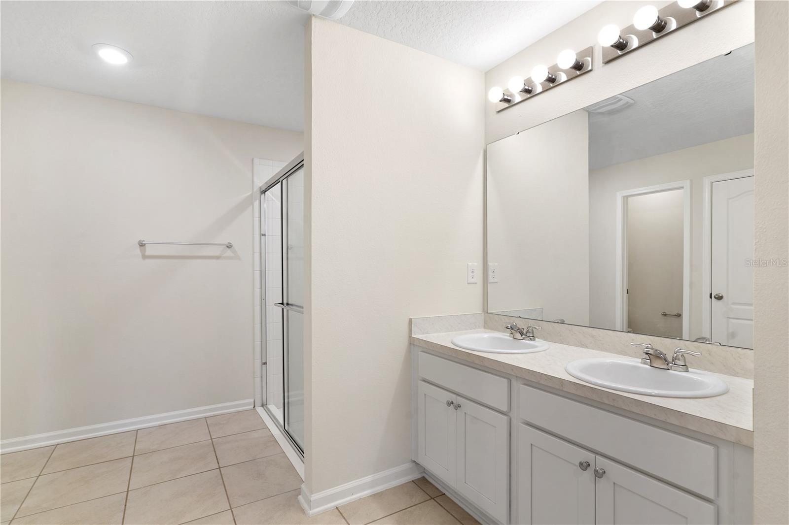 SOUTHWEST QUADRANT PH 01-04 - Residential