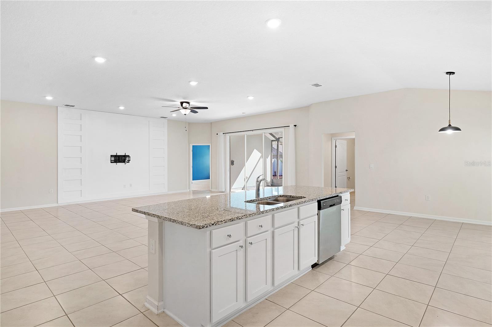 SOUTHWEST QUADRANT PH 01-04 - Residential