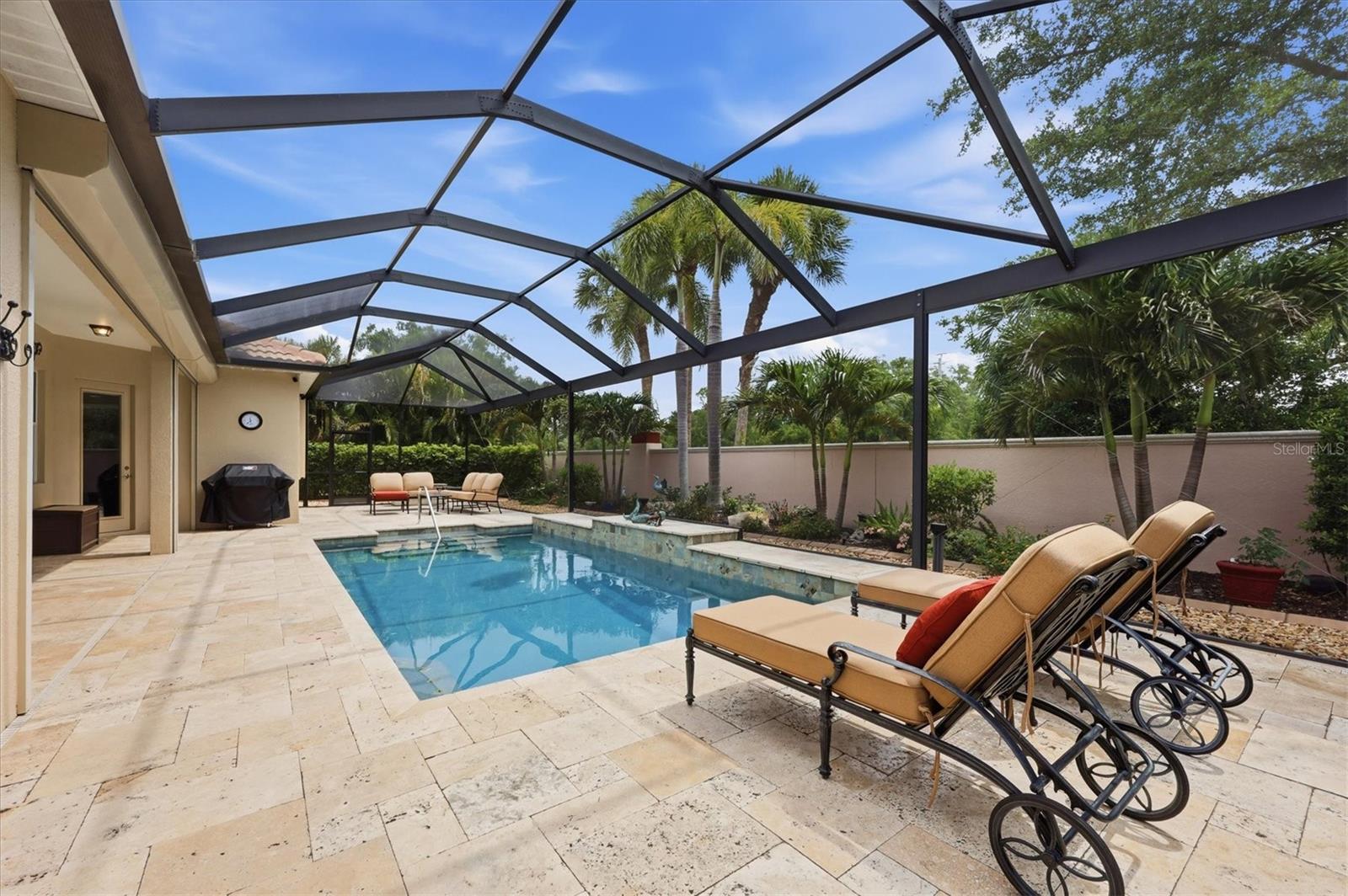 SAWGRASS - Residential