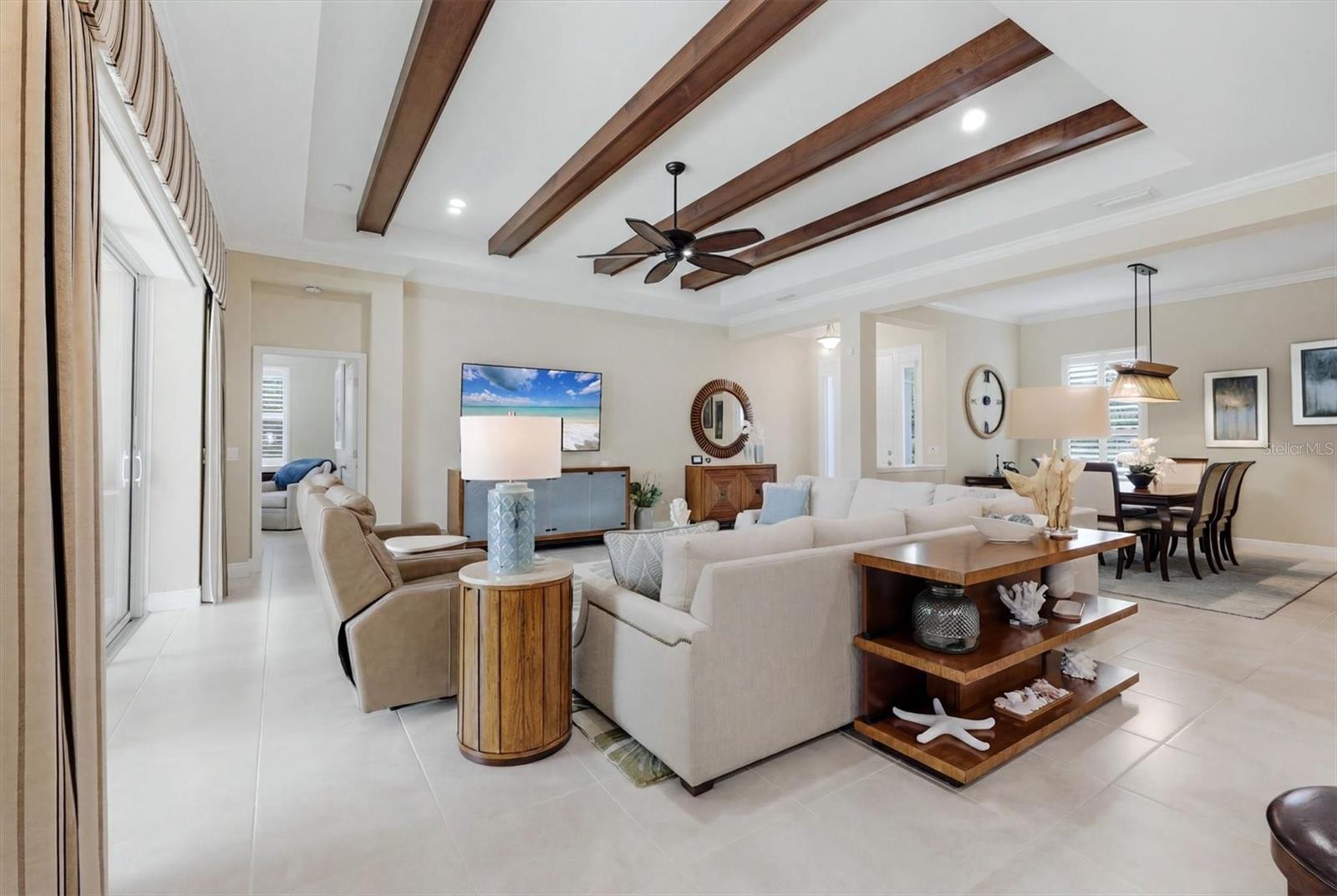 SAWGRASS - Residential