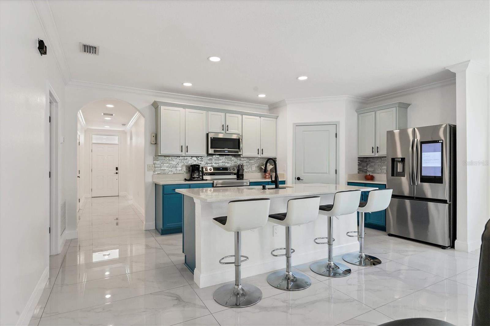 DEL TIERRA PH IV-B & IV-C - Residential