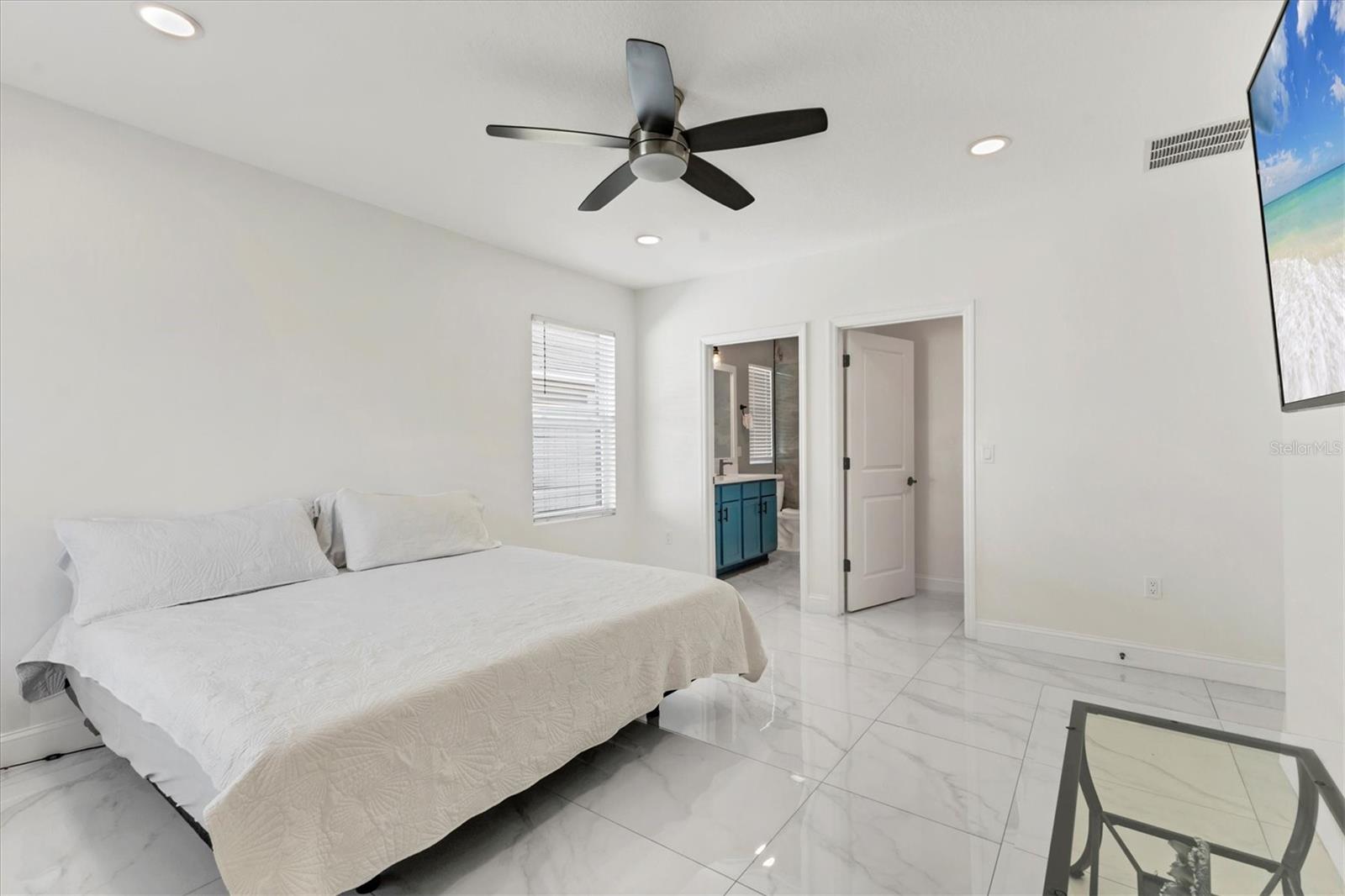 DEL TIERRA PH IV-B & IV-C - Residential