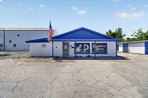 Exceptional industrial fabrication and manufacturing facility with multiple warehouse and production buildings situated on a highly visible commercial corridor. Property features expansive clear-span warehouse space, oversized roll-up doors, heavy-duty electrical infrastructure, crane systems, fabrication and welding areas, office space, employee break/training room, extensive storage, and covered outdoor work areas.

The fully fenced property offers abundant yard and laydown space ideal for equipment storage, contractor operations, fleet vehicles, trailers, and material staging with excellent truck accessibility and operational flow throughout the site. Flexible layout supports a wide variety of industrial uses including fabrication, manufacturing, distribution, contractor services, logistics, and equipment operations. Rare opportunity for an owner-user or investor seeking scalable industrial infrastructure with outstanding visibility and functionality. Seller Financing available!
