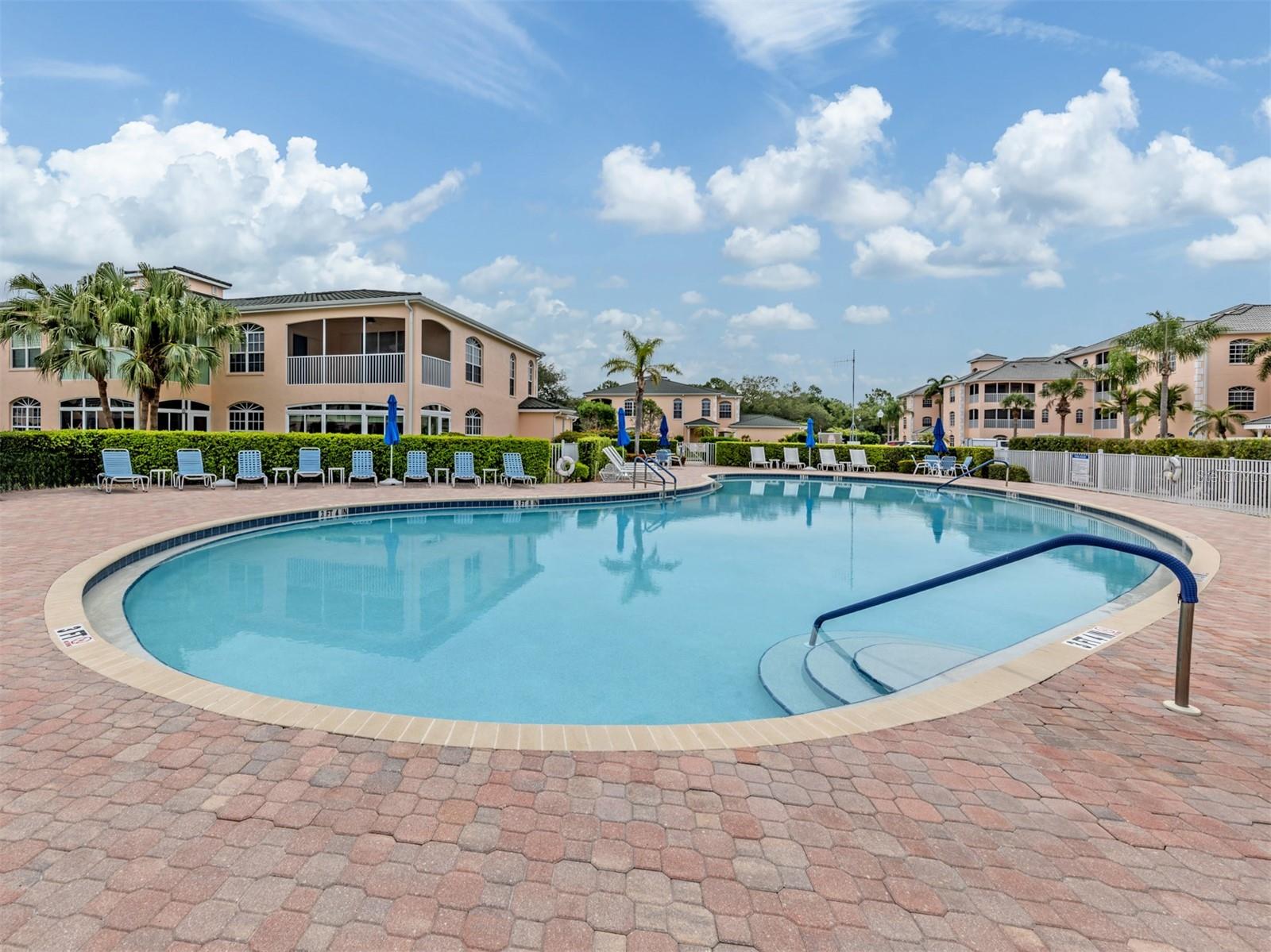 COURTYARDS AT GONDOLA PARK - Residential