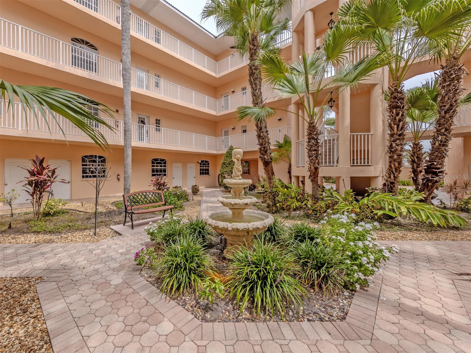 COURTYARDS AT GONDOLA PARK - Residential