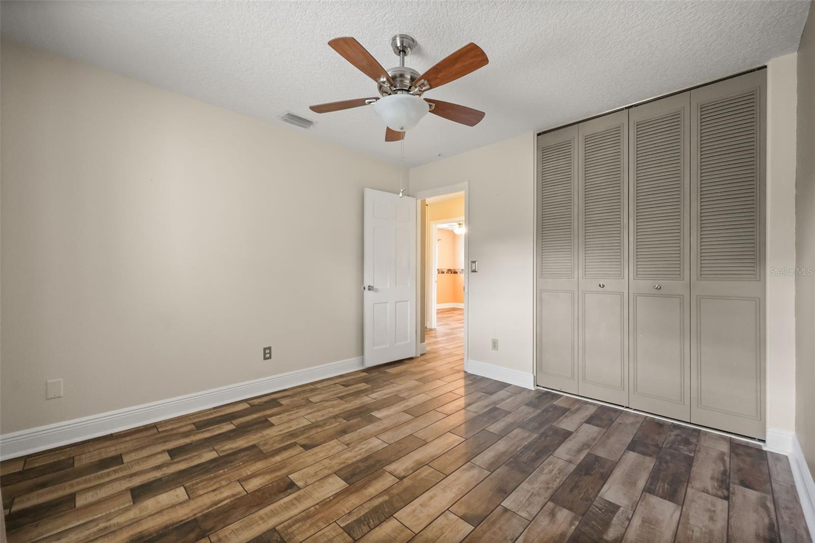 GLEN ARDEN HEIGHTS - Residential