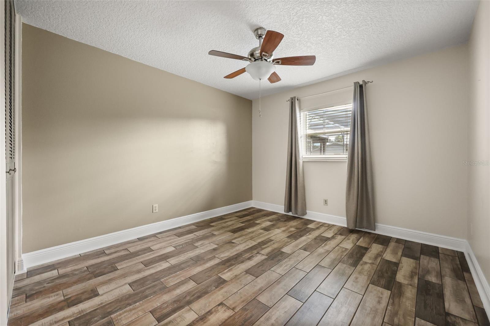 GLEN ARDEN HEIGHTS - Residential