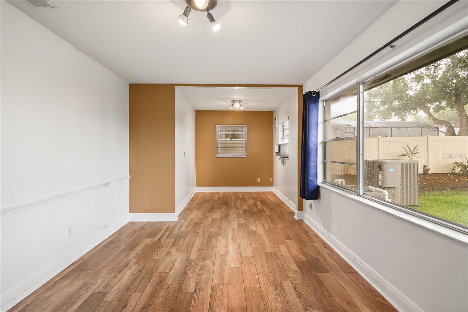 GLEN ARDEN HEIGHTS - Residential
