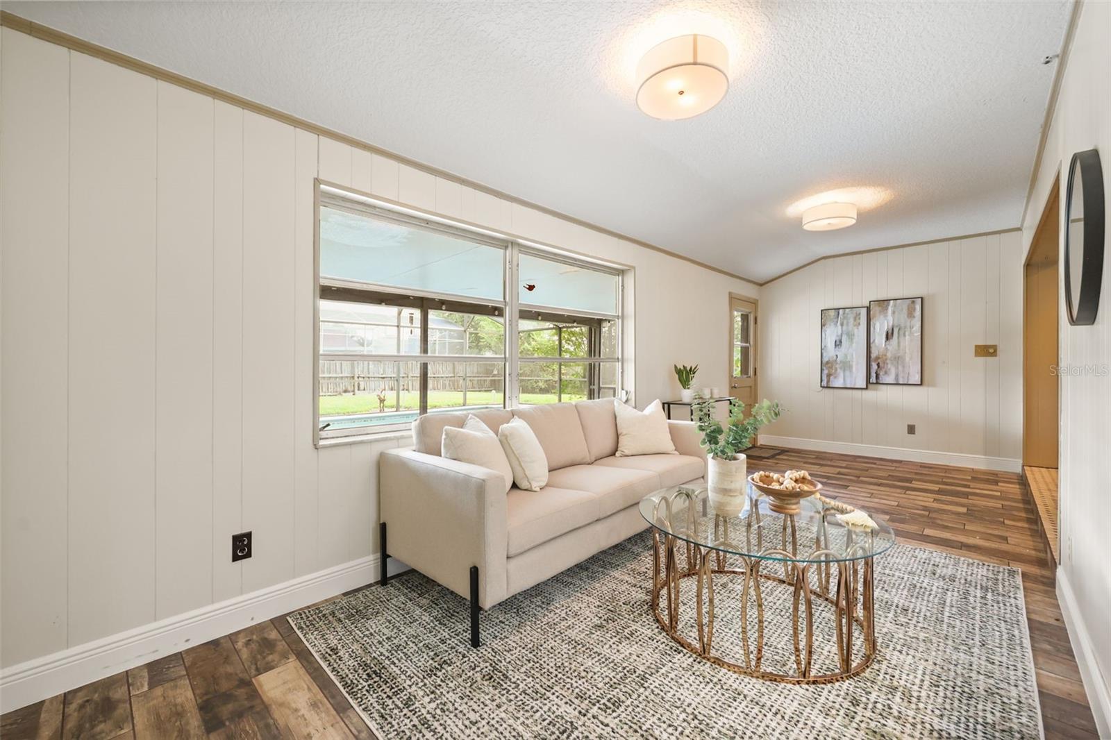 GLEN ARDEN HEIGHTS - Residential