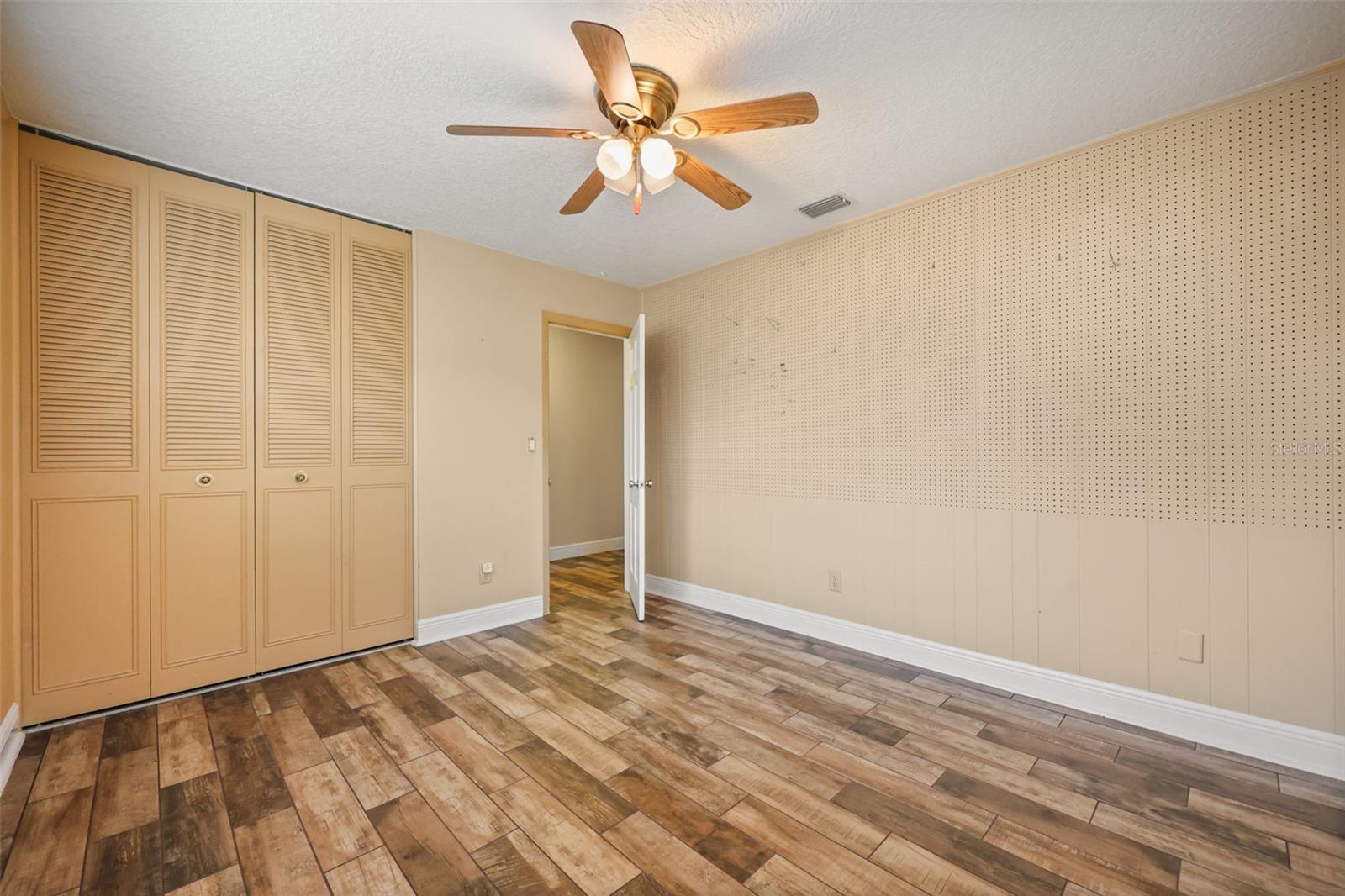 GLEN ARDEN HEIGHTS - Residential