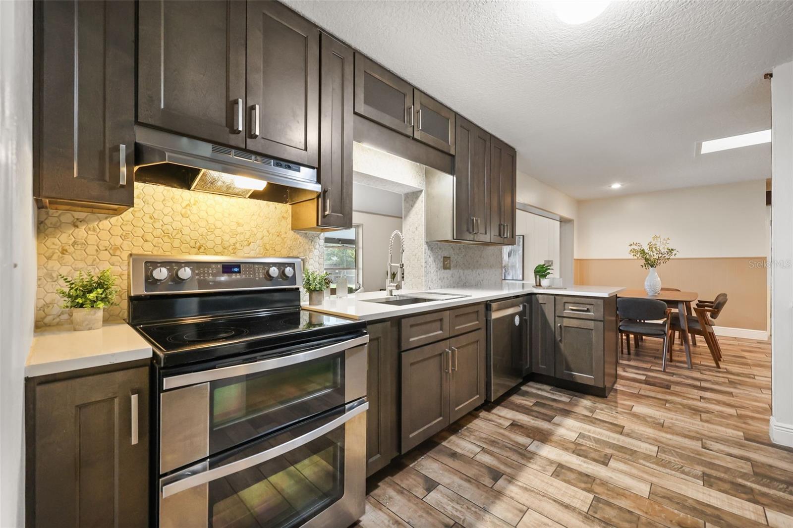 GLEN ARDEN HEIGHTS - Residential