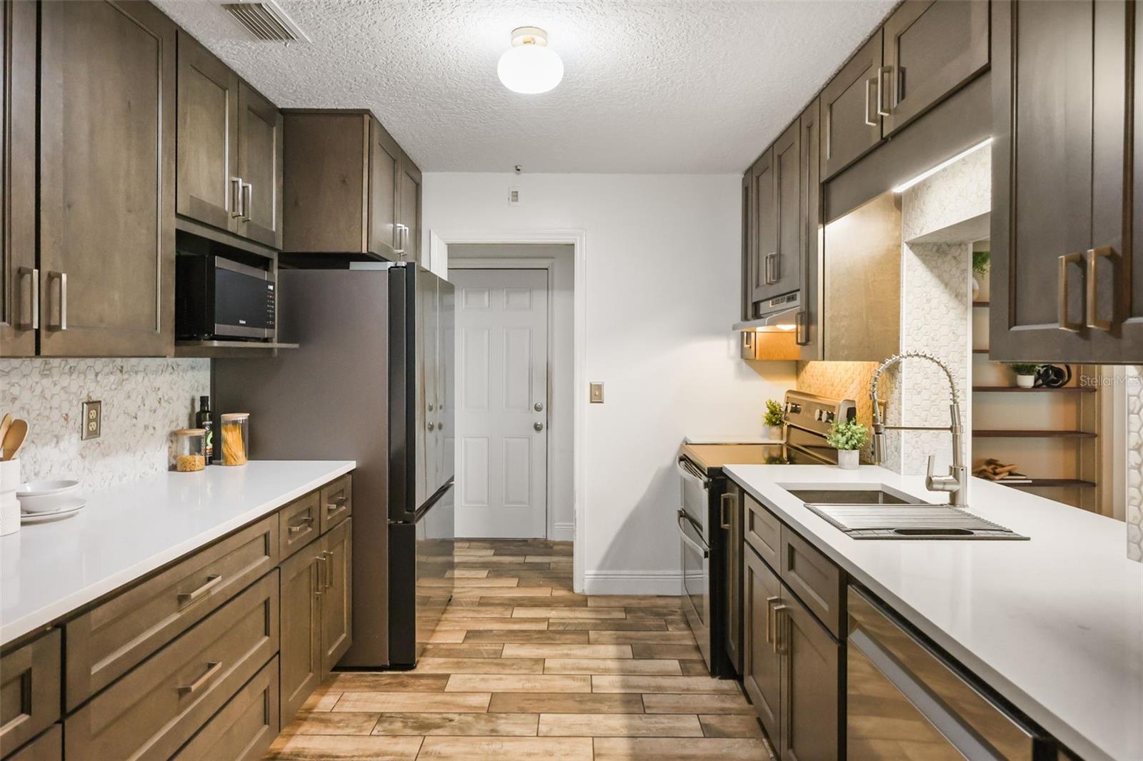 GLEN ARDEN HEIGHTS - Residential