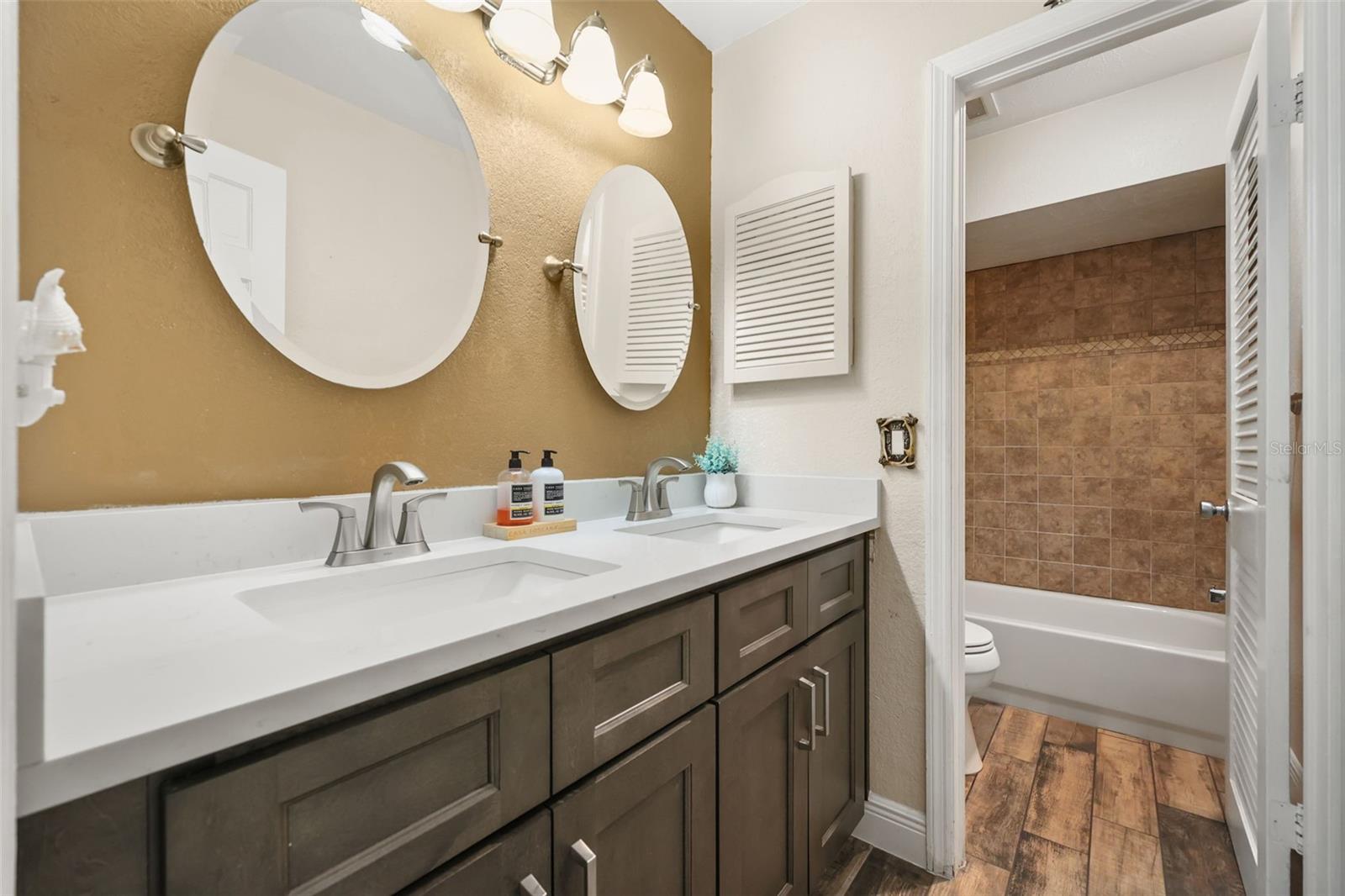 GLEN ARDEN HEIGHTS - Residential