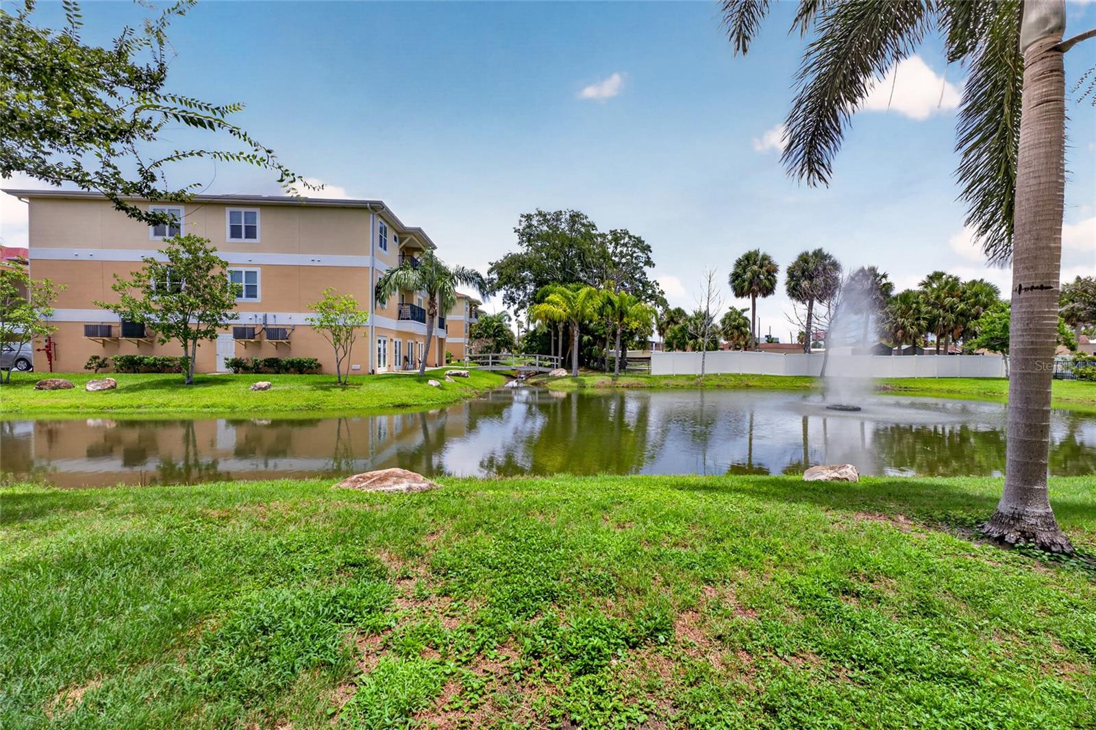 REGENCY PALMS CONDOS BLDG 8 - Residential