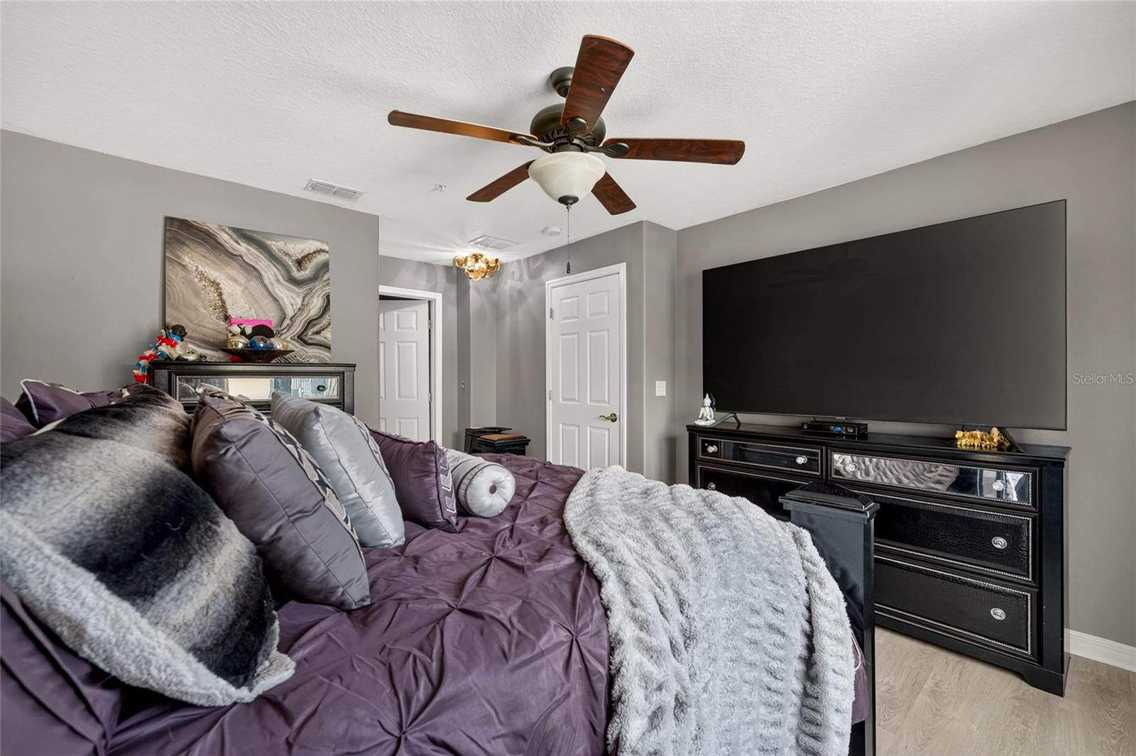 REGENCY PALMS CONDOS BLDG 8 - Residential